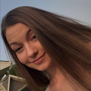 Meet your Posher, Kenzie